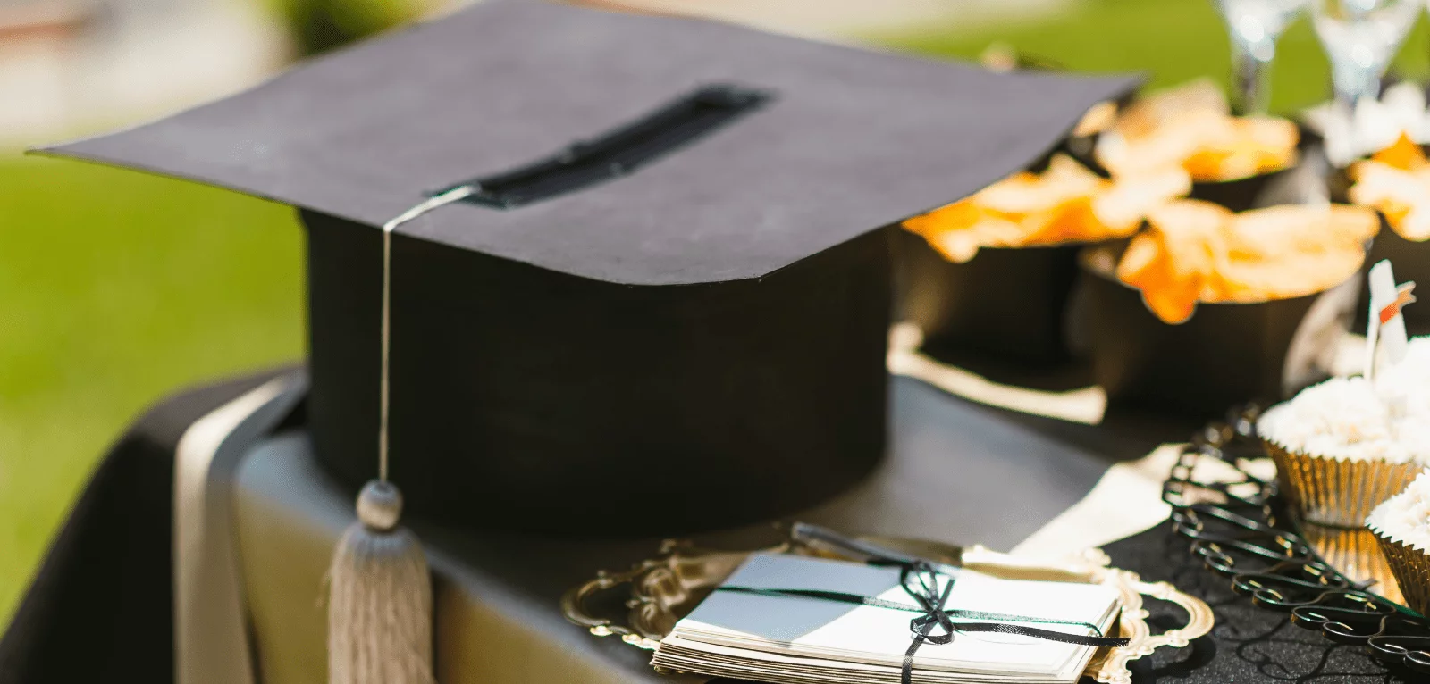 Graduation_party-_Header-min